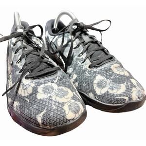 Nike Metcon 4 XD Premium Floral Print Womens Running Shoes CD3473-001 Size 10